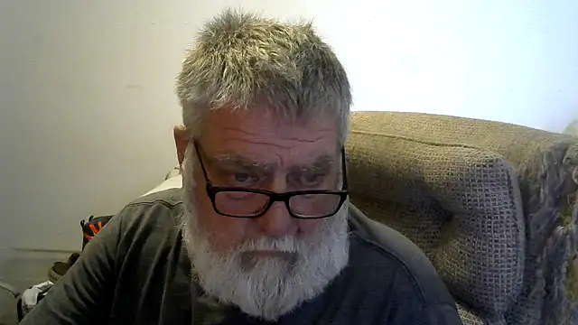 Snapshot of viejo_oso chatting on 03-22-26, 06:55 viejo oso online show from 03-22-26, 06:55
