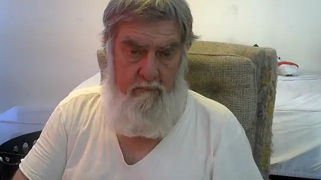 Snapshot of viejo_oso chatting on 07-01-26, 03:56 viejo oso online show from 07-01-26, 03:56