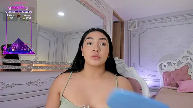 Snapshot of stefany_duque1_ chatting on 02-12-25, 03:29 stefany duque1  online show from 02-12-25, 03:29