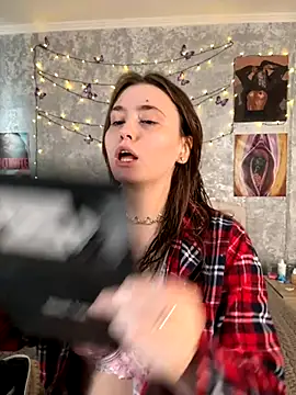 Sabrina shells online show from 11-23-25, 09:09