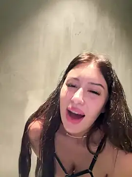 AndreaMood online show from 02-27-25, 10:26