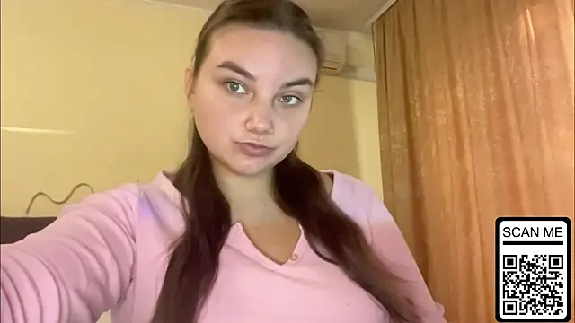 Snapshot of Dreamyblushfairy chatting on 10-02-25, 02:35 Dreamyblushfairy online show from 10-02-25, 02:35