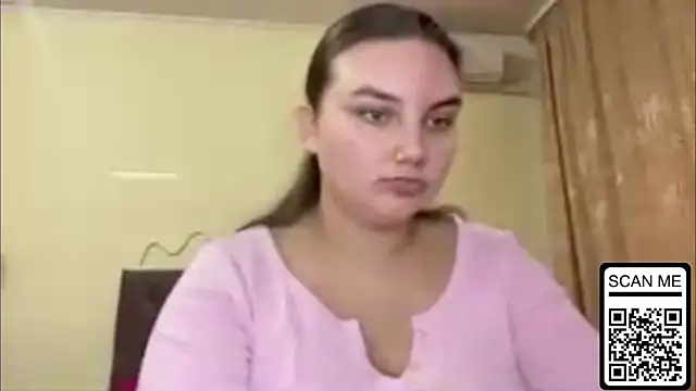 Snapshot of Dreamyblushfairy chatting on 10-09-25, 03:10 Dreamyblushfairy online show from 10-09-25, 03:10