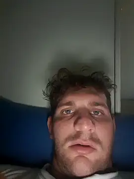 michemichemiche8 online show from 09-28-25, 02:11