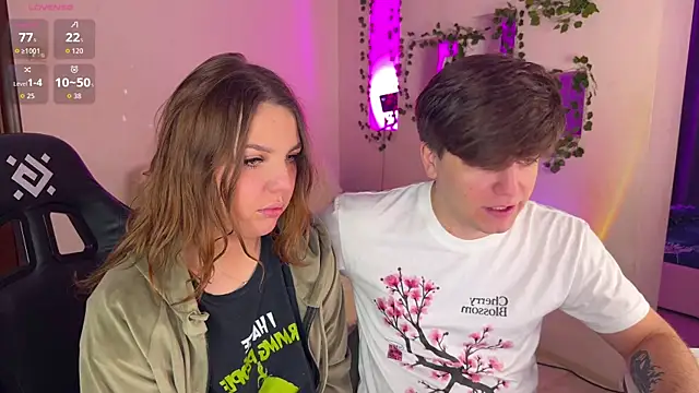 RobertAndLinela online show from 01-12-26, 09:03