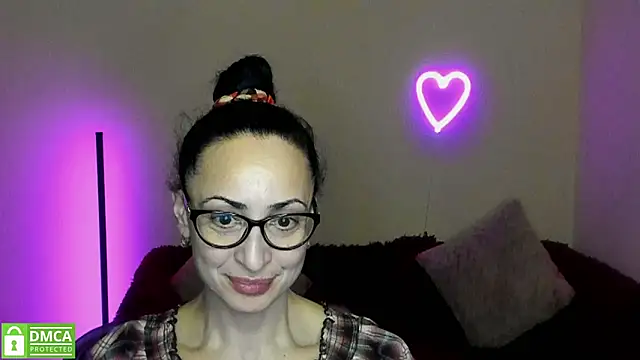 Arianasweety23 online show from 03-01-25, 09:37