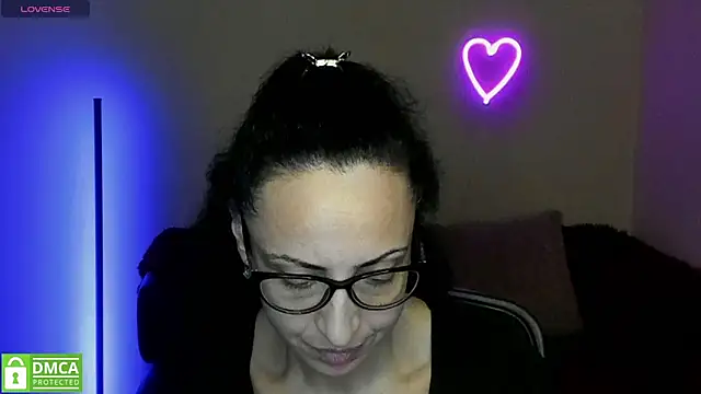 Arianasweety23 online show from 03-13-25, 09:37