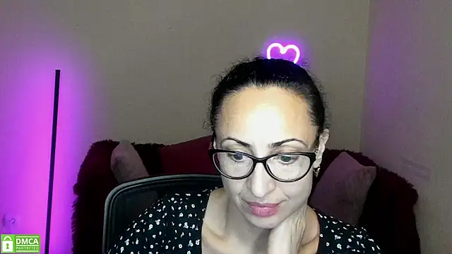 Arianasweety23 online show from 09-18-25, 11:23