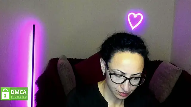 Arianasweety23 online show from 09-28-25, 05:29