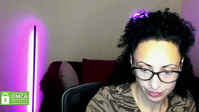 Arianasweety23 online show from 09-30-25, 05:29