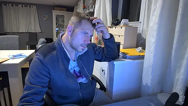 ScuddyCum online show from 01-04-25, 10:55