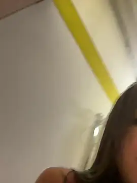 MikeAndJessy online show from 03-21-25, 03:22