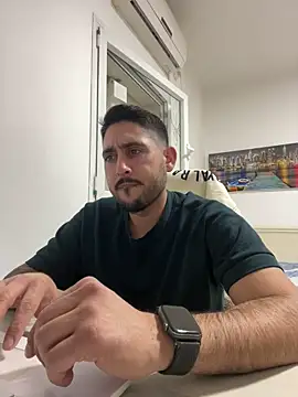 Snapshot of luffykingofpirets chatting on 02-02-25, 11:00 luffykingofpirets online show from 02-02-25, 11:00