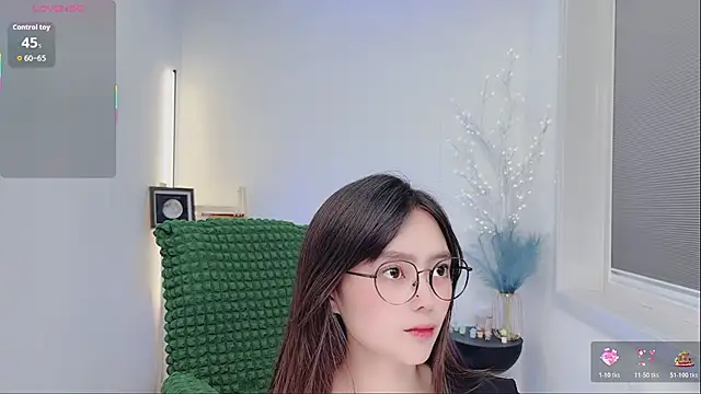 Snapshot of Natasha2025 chatting on 11-12-25, 05:02 Natasha2025 online show from 11-12-25, 05:02