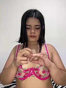 pretty angela1 online show from 01-25-25, 02:58