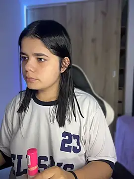 pretty angela1 online show from 04-14-26, 03:12