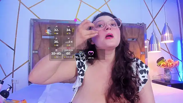 LunaPleasure online show from 10-20-25, 05:08