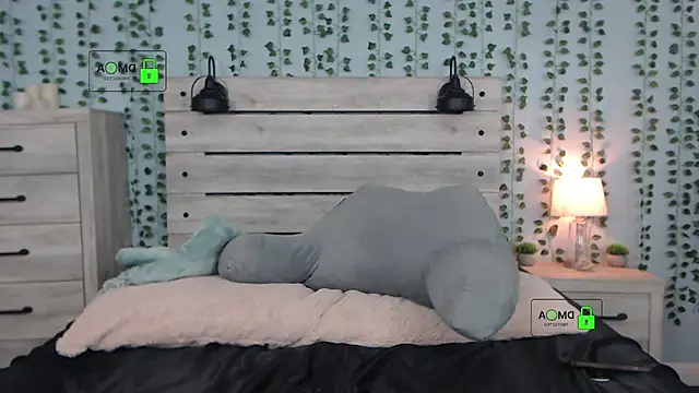 AsiaCannario online show from 12-30-24, 12:43