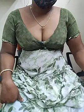 Snapshot of Tamil_roja69 chatting on 04-22-26, 04:41 Tamil roja69 online show from 04-22-26, 04:41