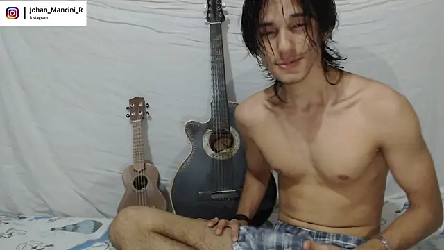 Snapshot of Johan_Mancini_R chatting on 11-14-25, 07:56 Johan Mancini R online show from 11-14-25, 07:56