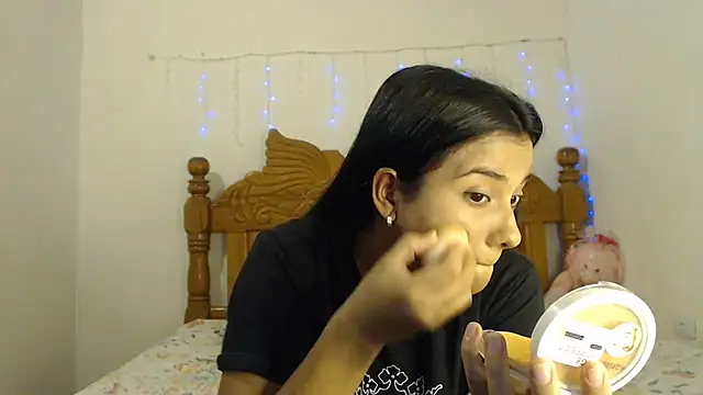 Coral0403 online show from 02-10-25, 09:25