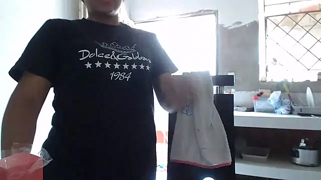 Coral0403 online show from 03-08-25, 07:20