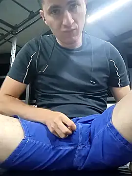 Snapshot of MrBelac chatting on 02-09-25, 06:11 MrBelac online show from 02-09-25, 06:11