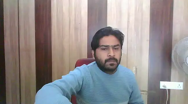 Snapshot of indihotguy chatting on 01-14-25, 06:45 indihotguy online show from 01-14-25, 06:45