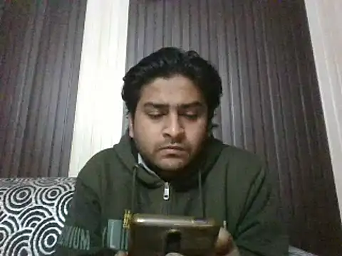 Snapshot of indihotguy chatting on 02-13-25, 12:54 indihotguy online show from 02-13-25, 12:54