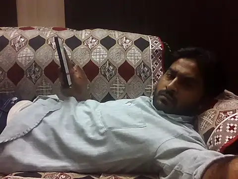 Snapshot of indihotguy chatting on 10-30-25, 12:39 indihotguy online show from 10-30-25, 12:39