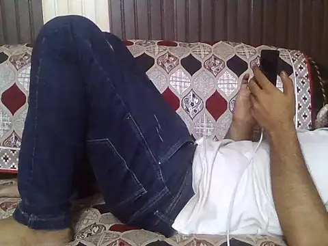 indihotguy online show from 05-26-26, 03:08