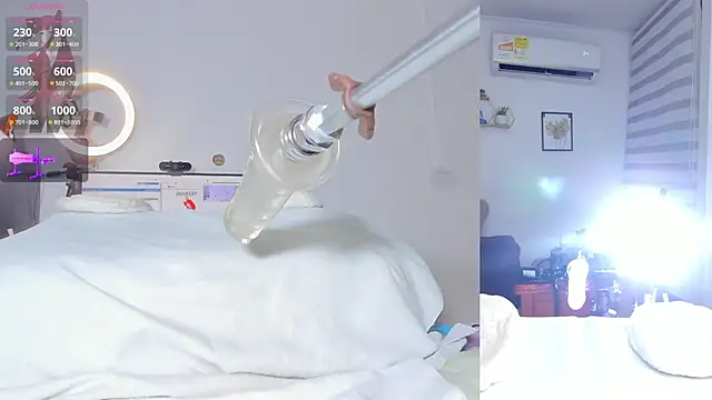 Maria Jones  online show from 10-15-25, 01:39