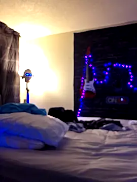 Snapshot of hotemberly_jake chatting on 09-21-25, 09:16 hotemberly jake online show from 09-21-25, 09:16