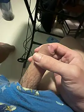 yj199510 online show from 01-07-25, 04:27