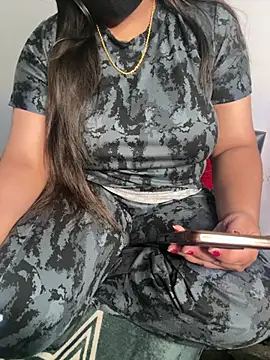 Snapshot of tanvihot2 chatting on 07-01-26, 04:29 tanvihot2 online show from 07-01-26, 04:29
