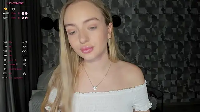 Snapshot of A_delina chatting on 11-01-25, 01:57 A delina online show from 11-01-25, 01:57