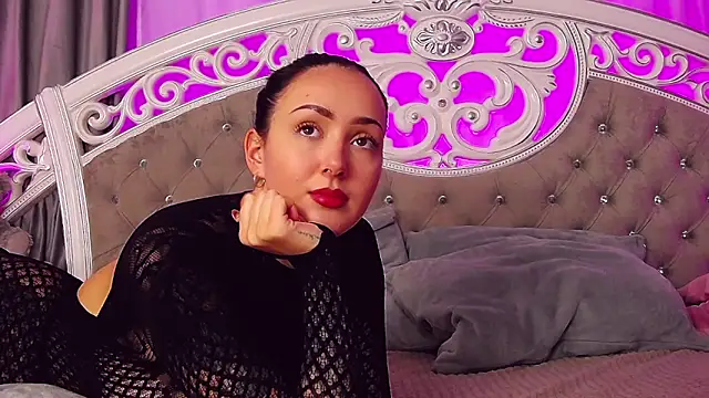 KimKhallifa online show from 10-05-25, 04:55