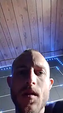 Snapshot of 618fuckupp chatting on 02-21-25, 11:44 618fuckupp online show from 02-21-25, 11:44