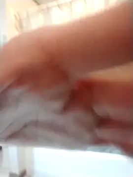 Snapshot of 618fuckupp chatting on 03-20-25, 05:04 618fuckupp online show from 03-20-25, 05:04