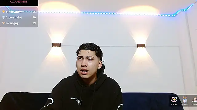 Snapshot of Br4ndxpimm chatting on 11-06-25, 02:51 Br4ndxpimm online show from 11-06-25, 02:51