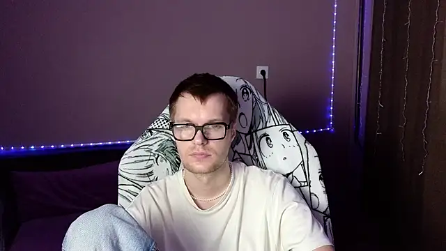 Snapshot of Leonnextdoor chatting on 01-22-25, 08:29 Leonnextdoor online show from 01-22-25, 08:29