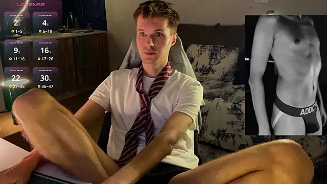 Leonnextdoor online show from 03-09-26, 04:11