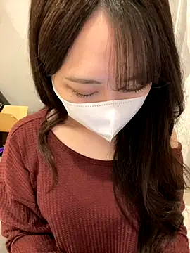 Snapshot of mina_0207 chatting on 09-17-25, 10:55 mina 0207 online show from 09-17-25, 10:55