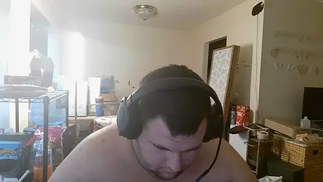 Hackensackneil online show from 01-05-25, 12:53