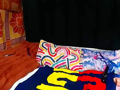 Thickbootykim online show from 05-16-26, 12:07