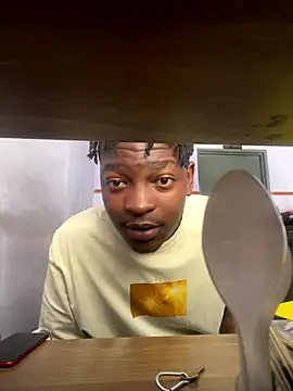 Redfucks333 online show from 09-20-25, 08:04