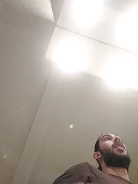 Snapshot of Levi_Latino chatting on 11-07-25, 09:15 Levi Latino online show from 11-07-25, 09:15