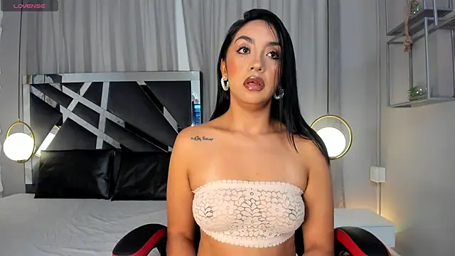 MAGIC AURORAA online show from 01-11-25, 11:23