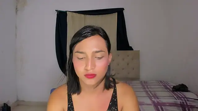 Snapshot of Miss_noah18 chatting on 01-02-25, 03:48 Miss noah18 online show from 01-02-25, 03:48