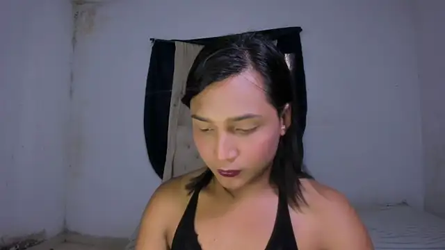 Snapshot of Miss_noah18 chatting on 02-21-25, 10:04 Miss noah18 online show from 02-21-25, 10:04